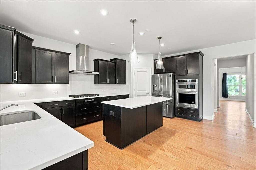 406 Riverclub Rd - Photo 7 of 42