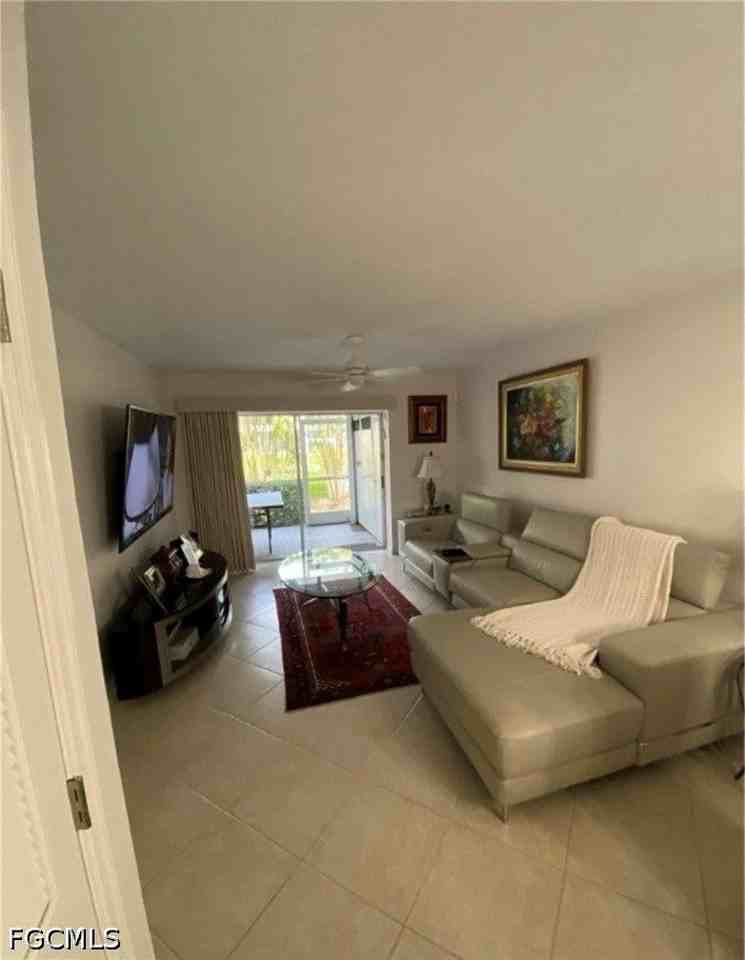 850 Elkhorn Ct #213 - Photo 5 of 7