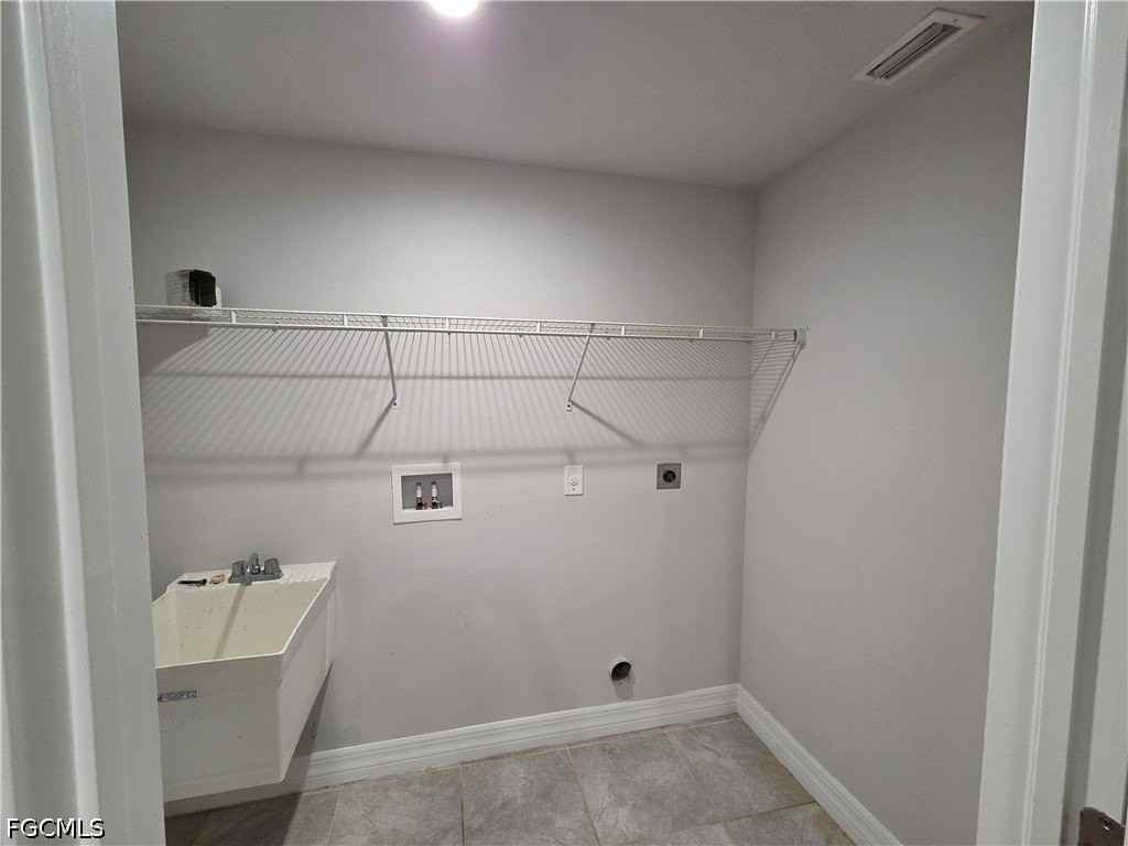 2612 34th St Sw - Photo 5 of 18