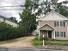 39 Van Leer Ave - Photo 1 of 1