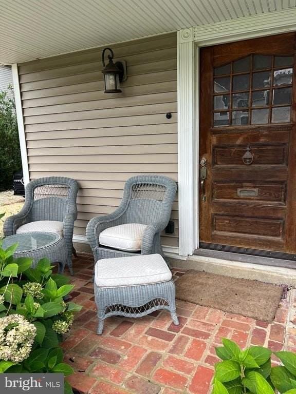 39 Van Leer Ave - Photo 4 of 24