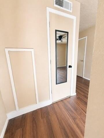 13313 Fruit Ave Ne #A - Photo 7 of 9
