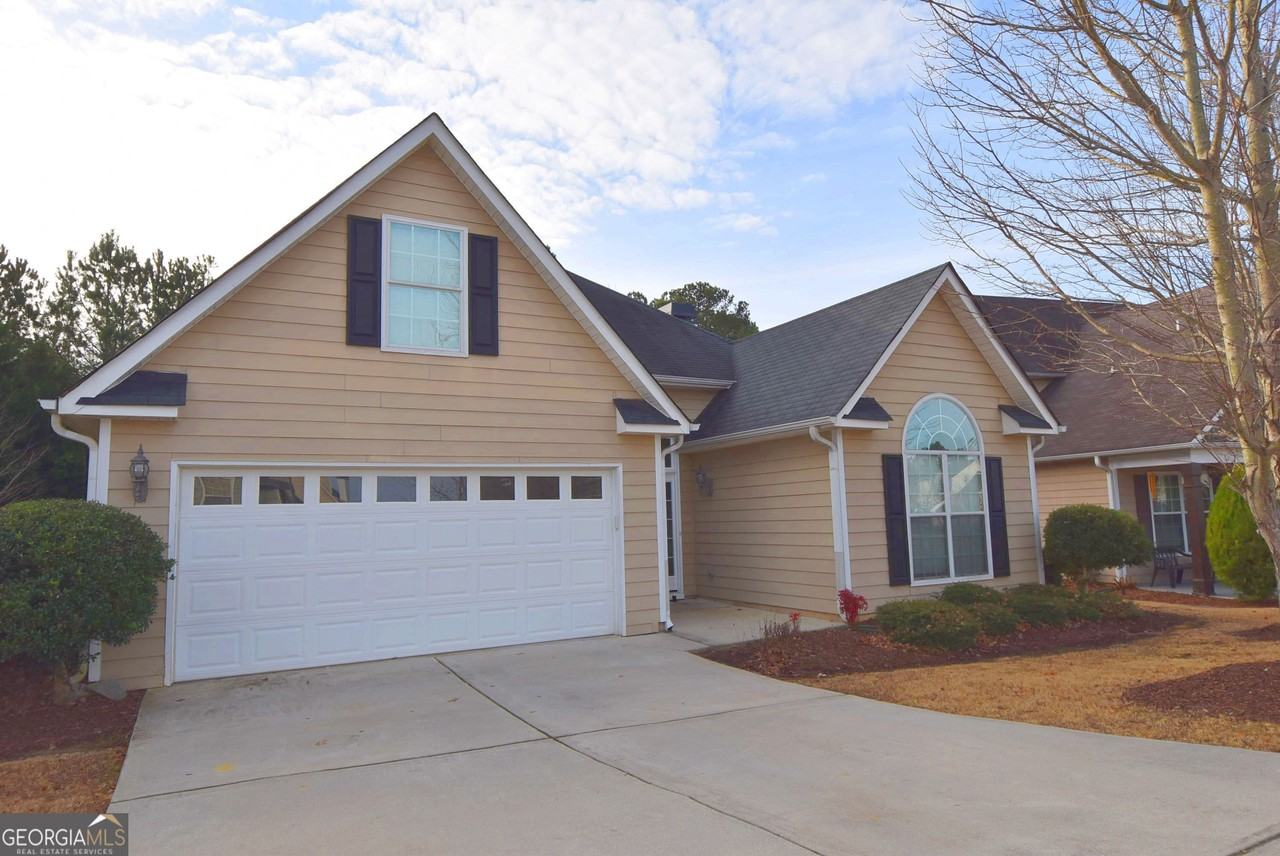 208 Turnbridge Cir - Photo 2 of 39