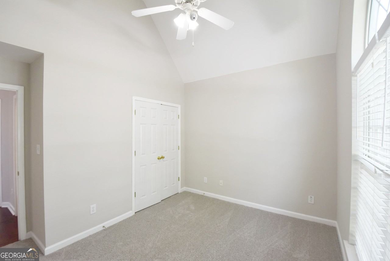 208 Turnbridge Cir - Photo 7 of 39