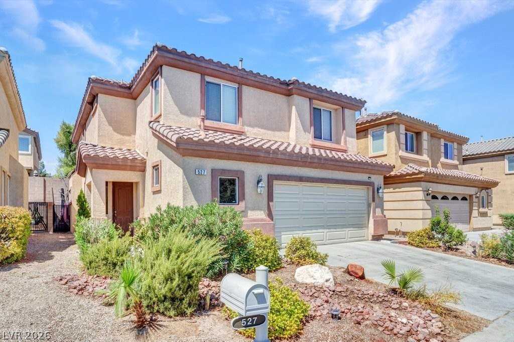 527 Newberry Springs Dr - Photo 4 of 39