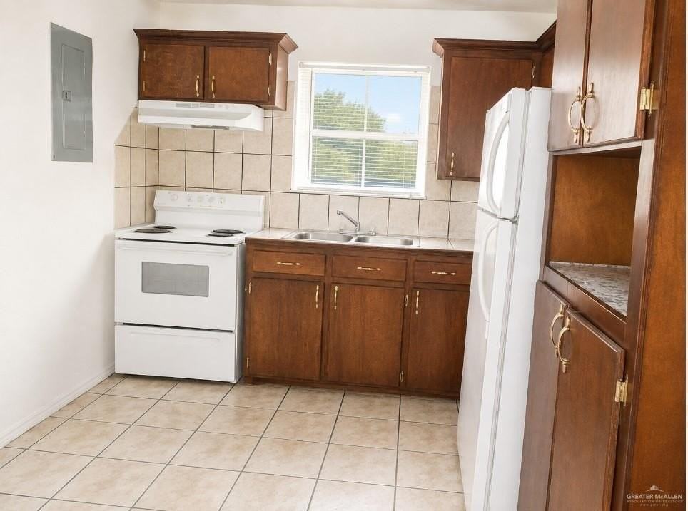 2316 Ashley Ave #3 - Photo 3 of 5