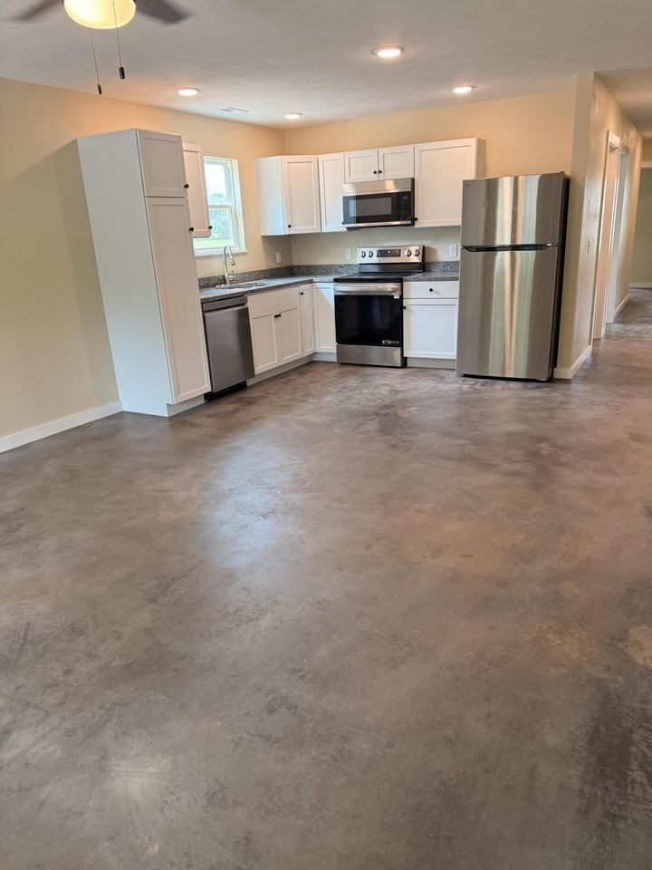 211 W Sunrise St #A - Photo 2 of 13