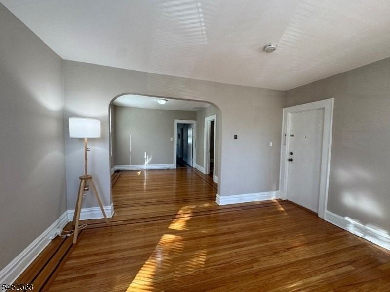 271 Davis Ave #2 - Photo 6 of 24