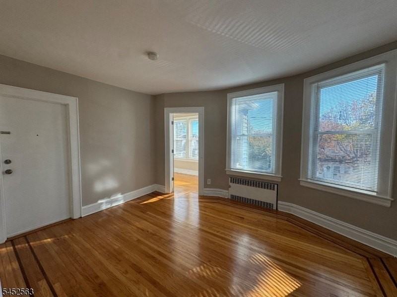 271 Davis Ave #2 - Photo 7 of 24