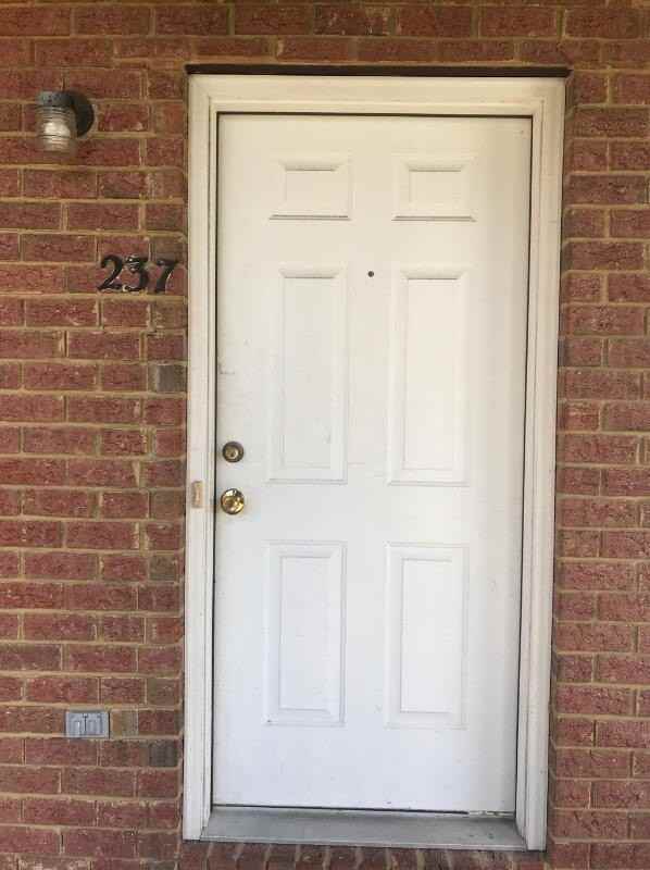 237 Magnolia Plantation Ct - Photo 2 of 12