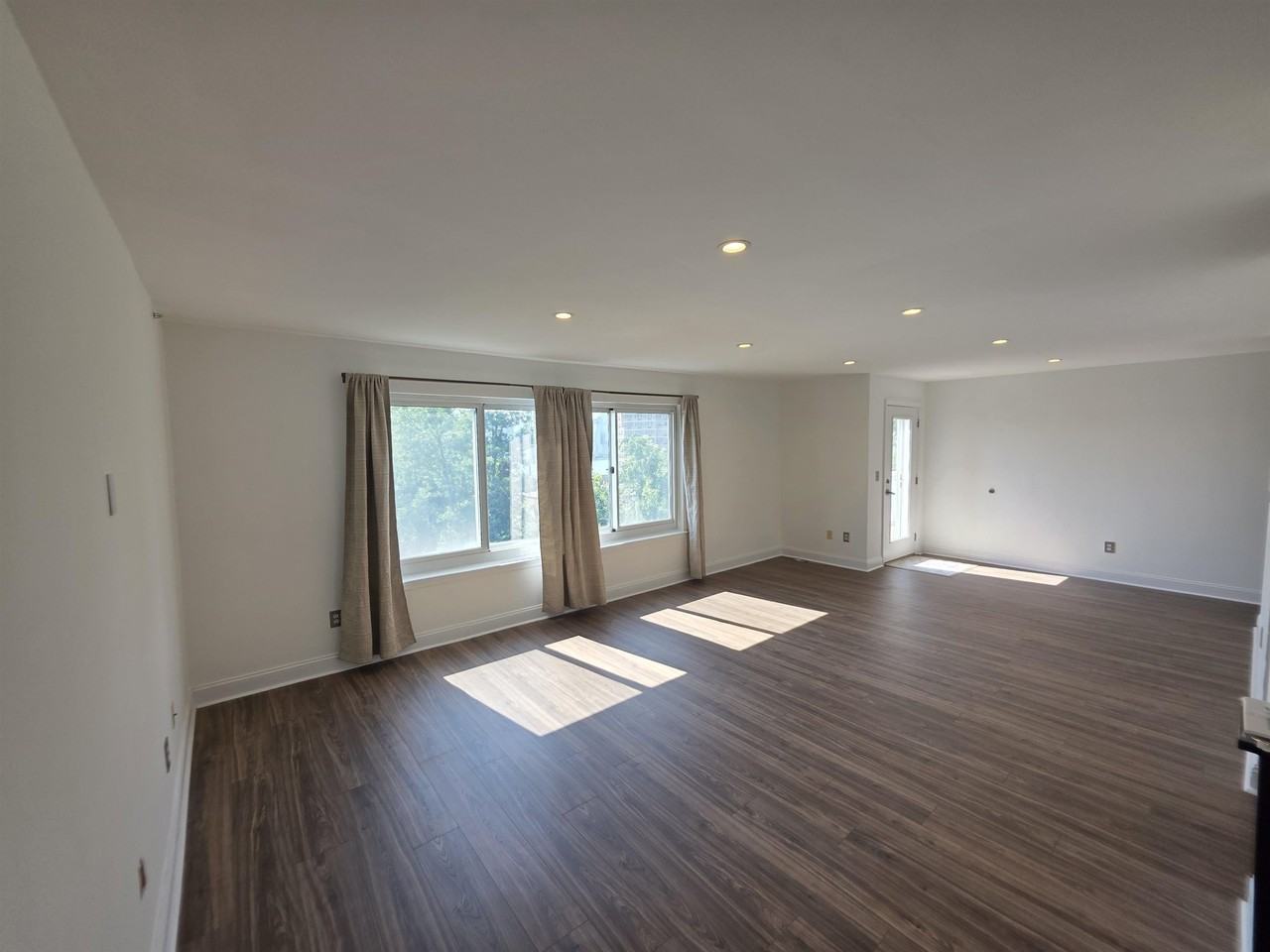 7430 Boulevard E #4A - Photo 5 of 30