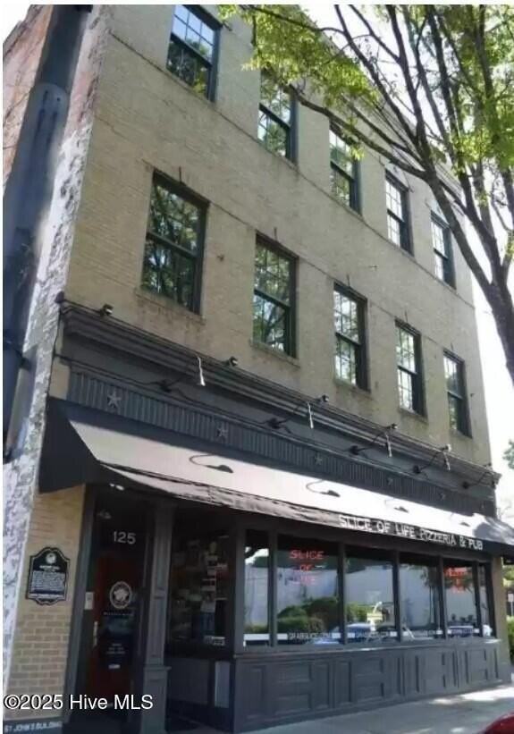 125 Market St #A - Photo 2 of 16