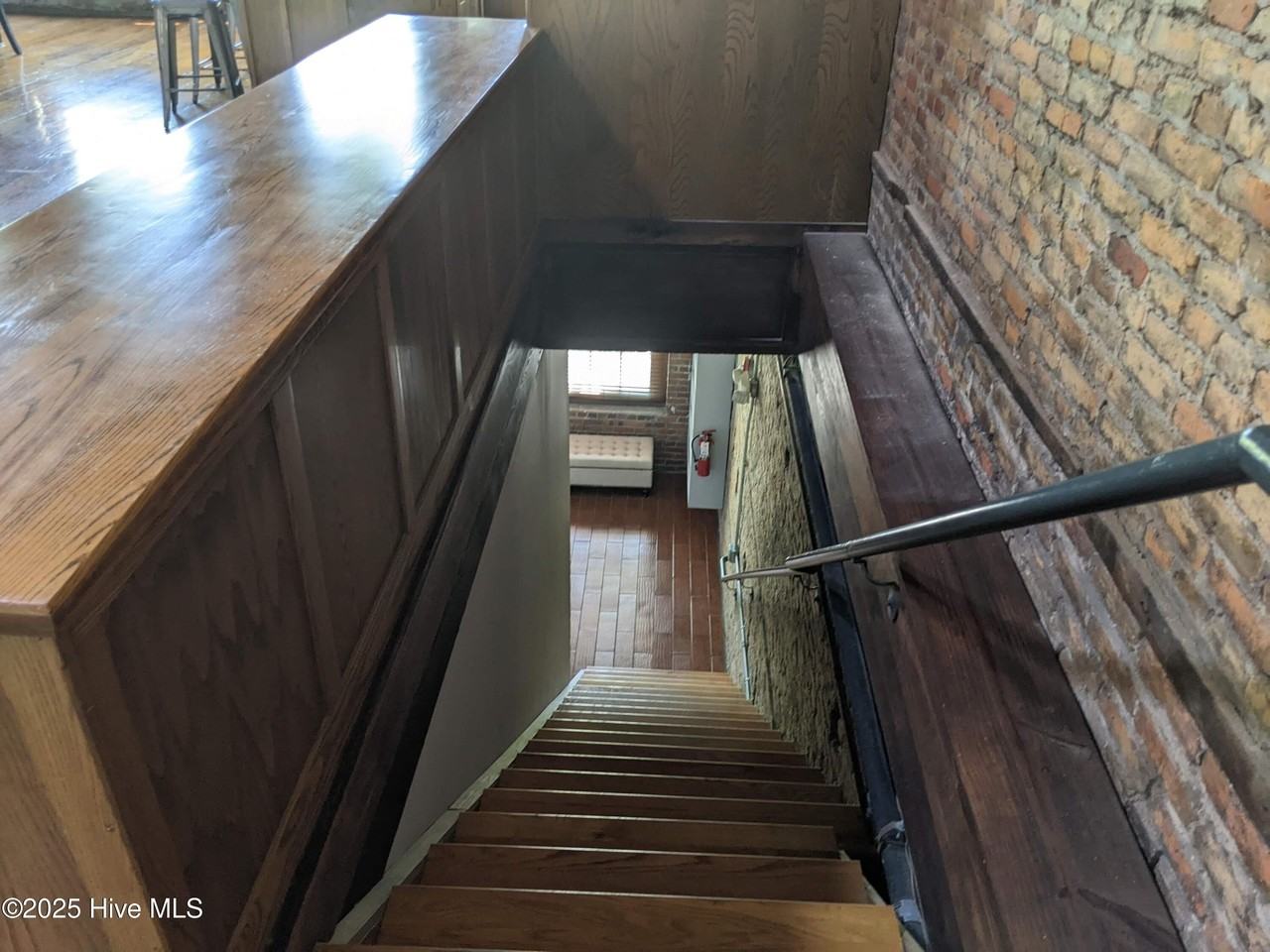 125 Market St #A - Photo 3 of 16
