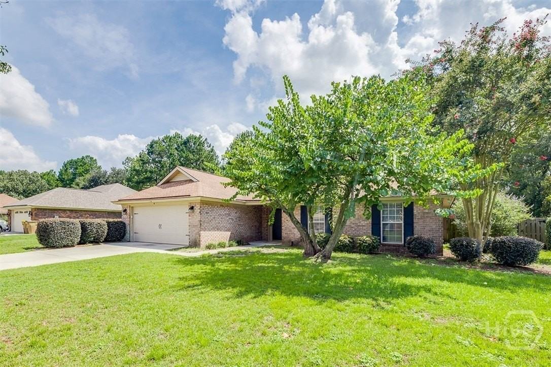 119 Mill Ct - Photo 3 of 39