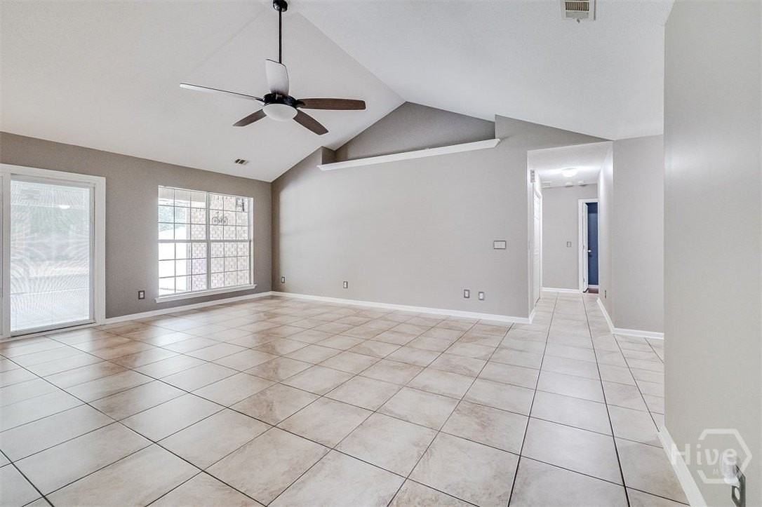 119 Mill Ct - Photo 7 of 39