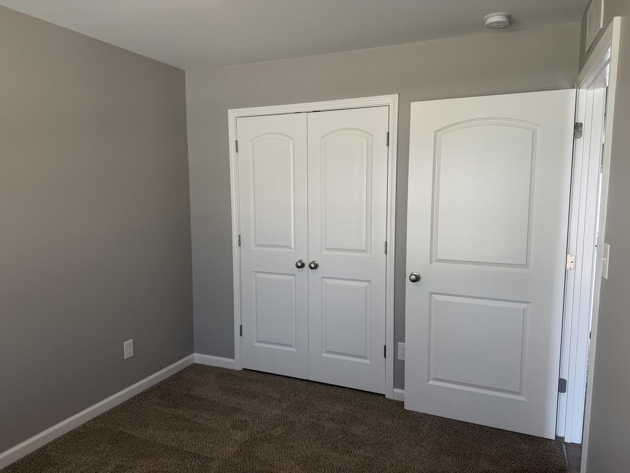 2320 Tanksley Way - Photo 4 of 7