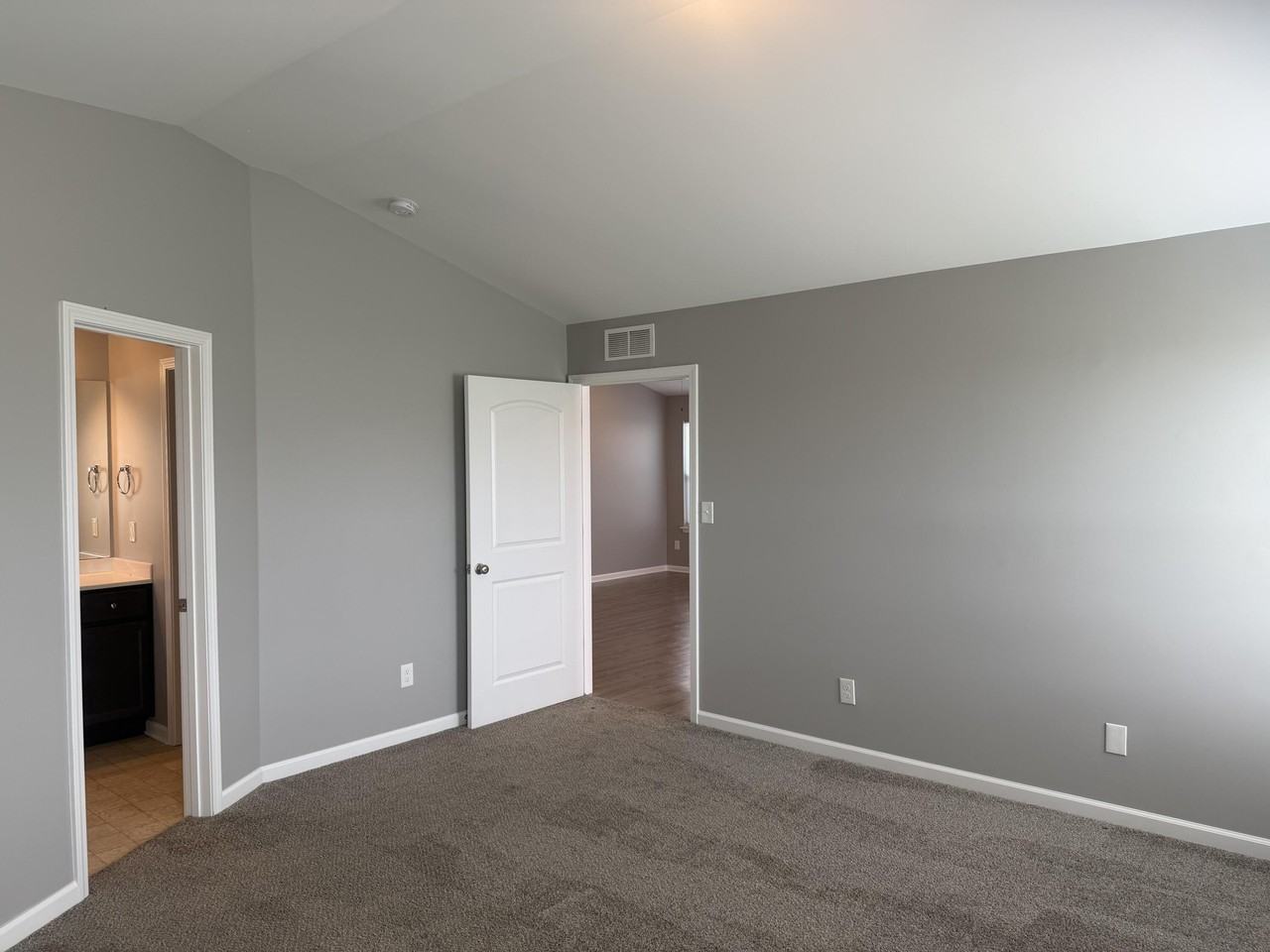 2320 Tanksley Way - Photo 5 of 7