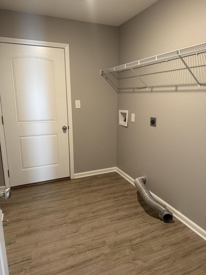 2320 Tanksley Way - Photo 7 of 7
