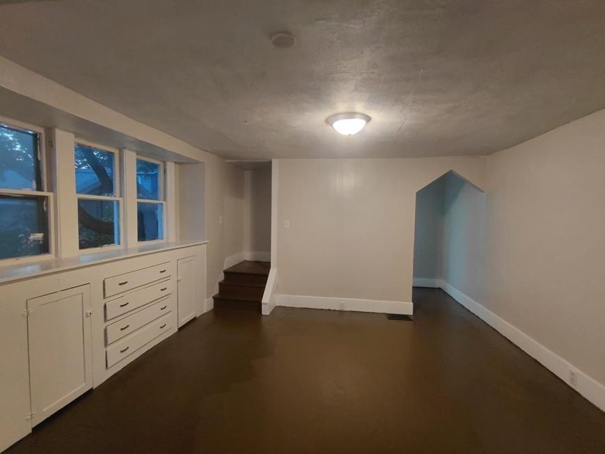1008 S H St - Photo 2 of 9