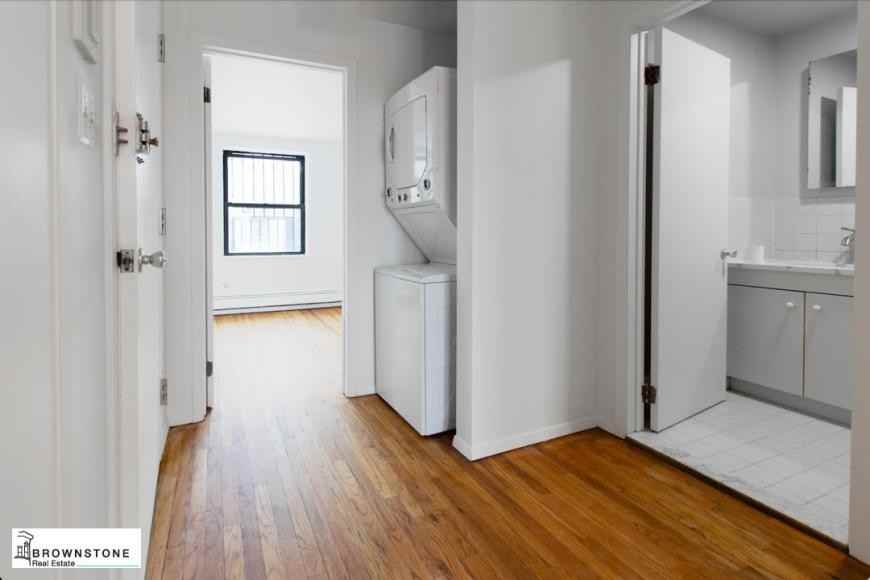 271 Columbia St - Photo 6 of 7