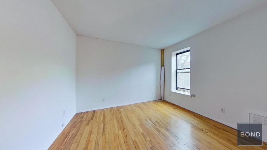 324 E 91st St - Photo 7 of 8