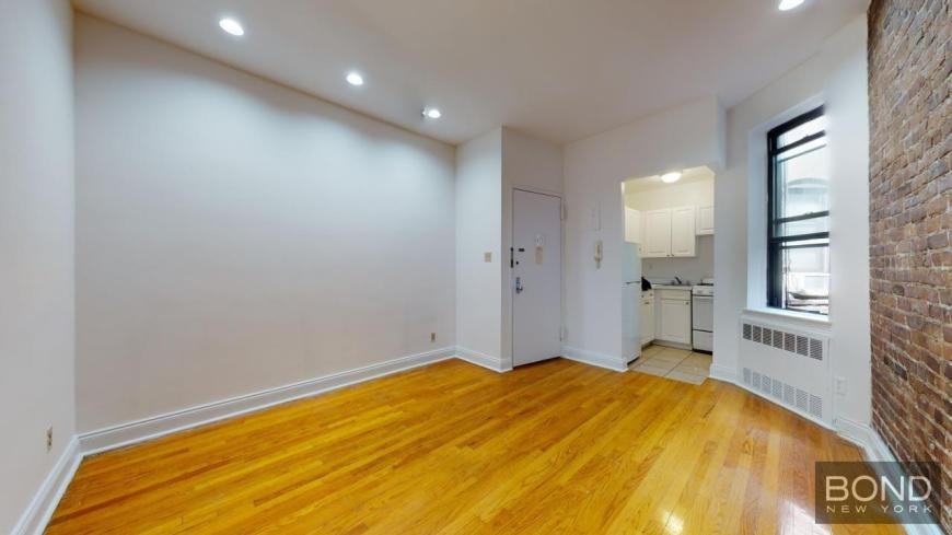 332 E 93rd St - Photo 2 of 9