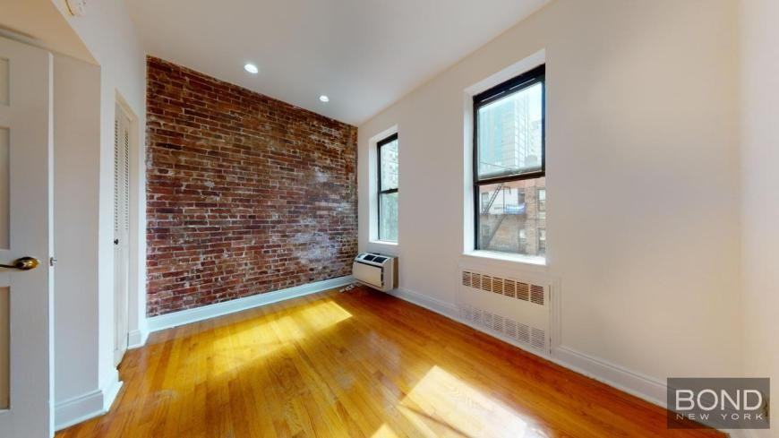 332 E 93rd St - Photo 4 of 9