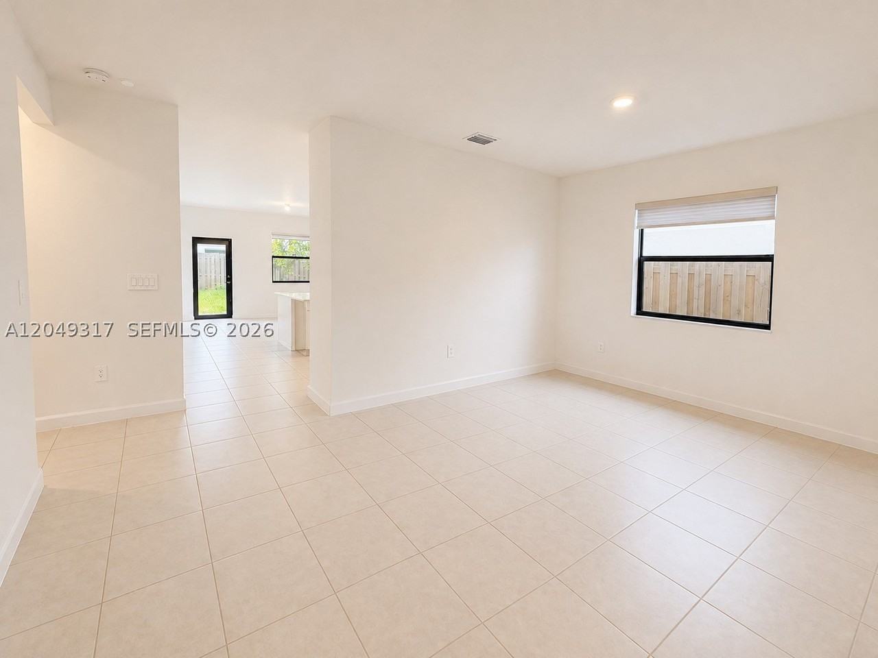 11946 Sw 241st St #11946 - Photo 4 of 17