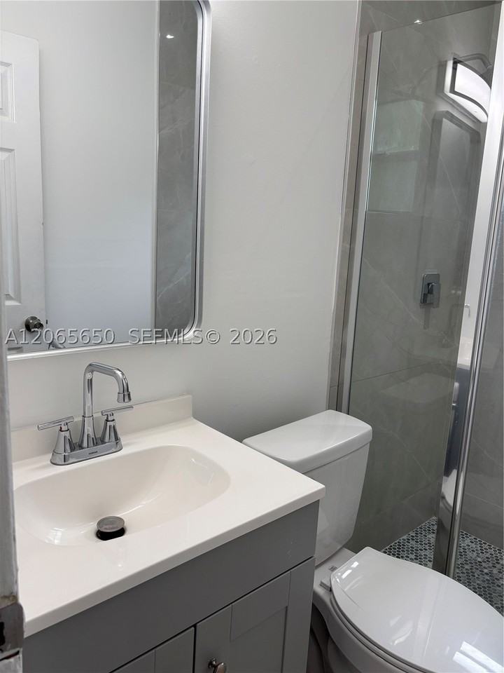 6335 Sw 21st St #2 - Photo 6 of 10