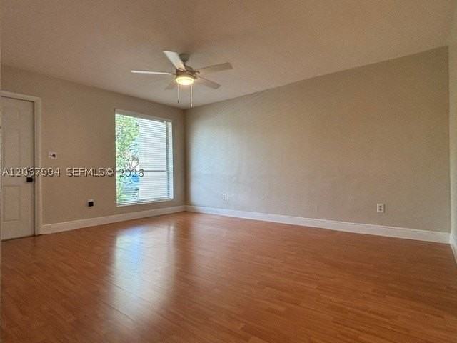 10953 Sw 122nd Ct - Photo 6 of 29