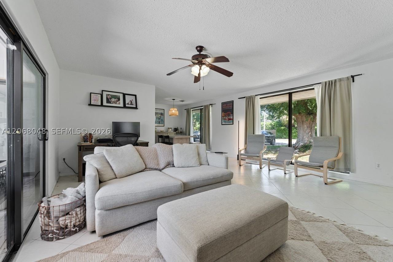 8620 Sw 159th St - Photo 7 of 27