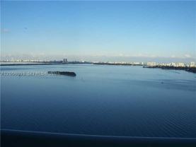 1800 N Bayshore Dr #1905 - Photo 1 of 1