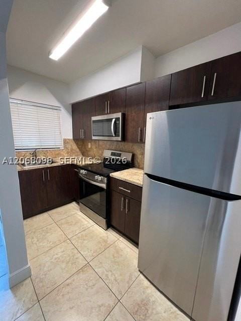 2121 Sw 14th Ter #5 - Photo 5 of 13