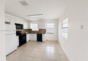 407 Nw 7th Ct #S - Photo 1 of 1