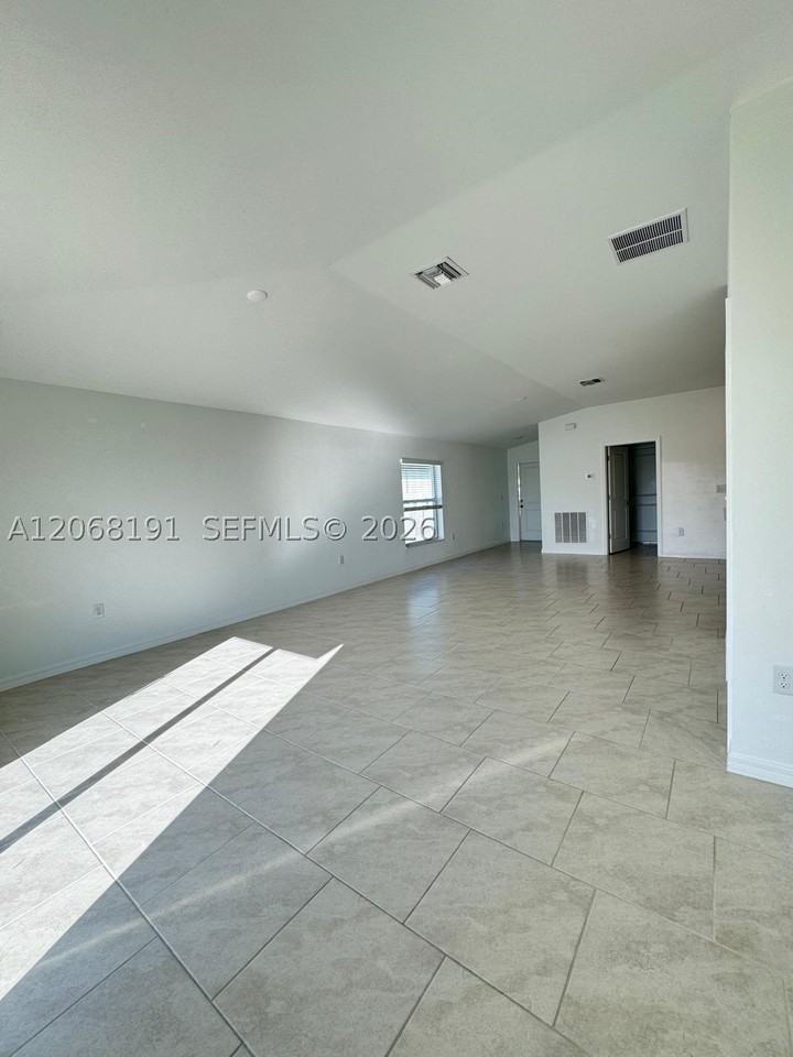 17711 Paradiso Way #17711 - Photo 3 of 8