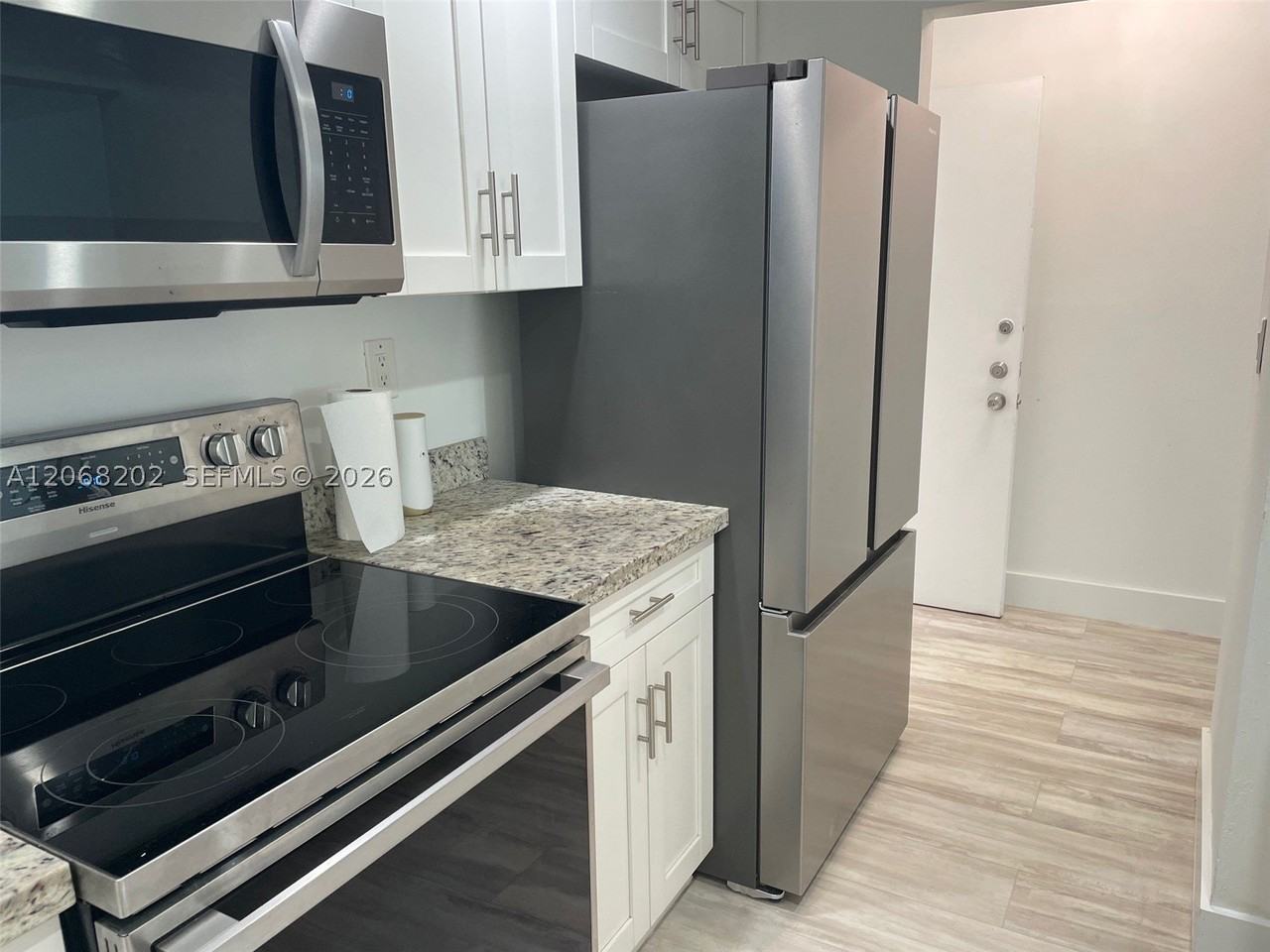 460 W Park Dr #207 - Photo 2 of 19