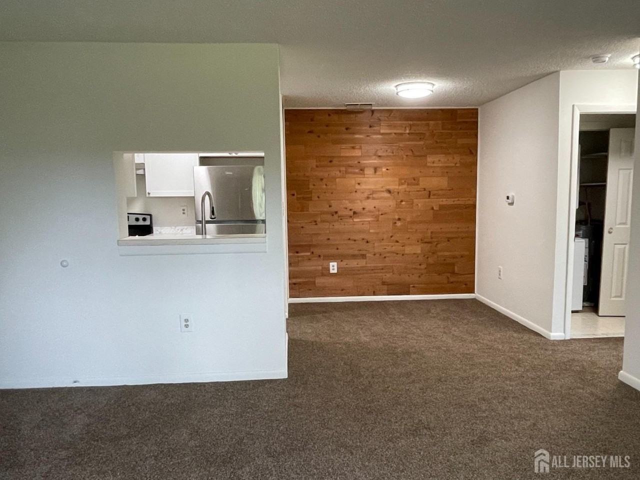1216 Ravens Crest Dr - Photo 3 of 14