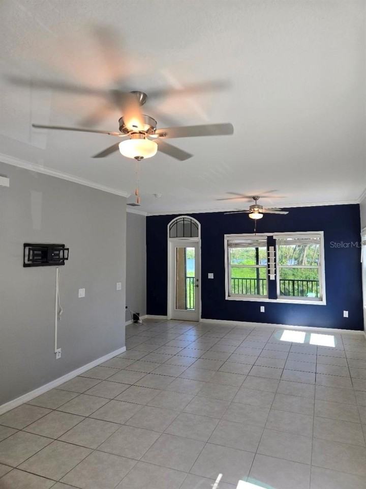 4640 Willet Cooper Ct - Photo 5 of 33