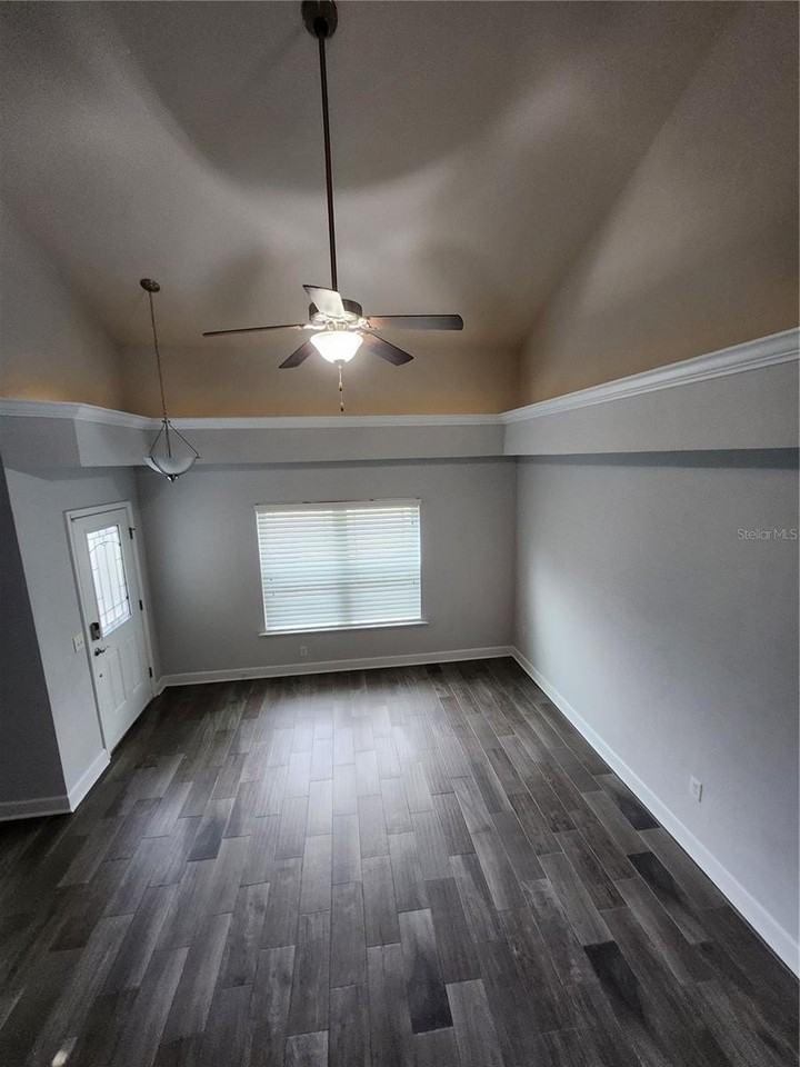 5179 Nw 22nd St - Photo 4 of 25