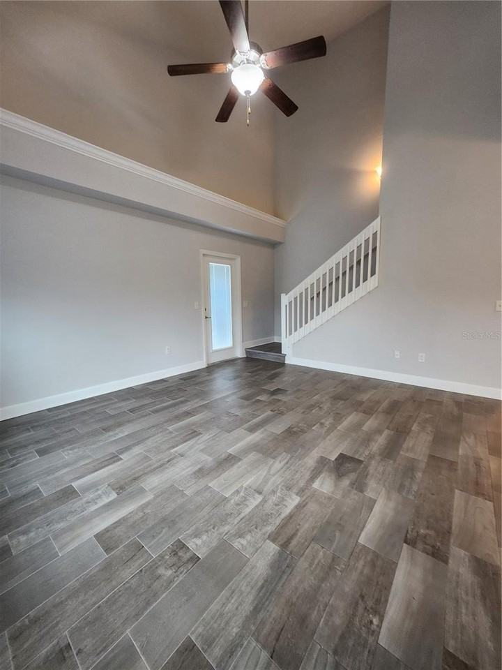 5179 Nw 22nd St - Photo 5 of 25