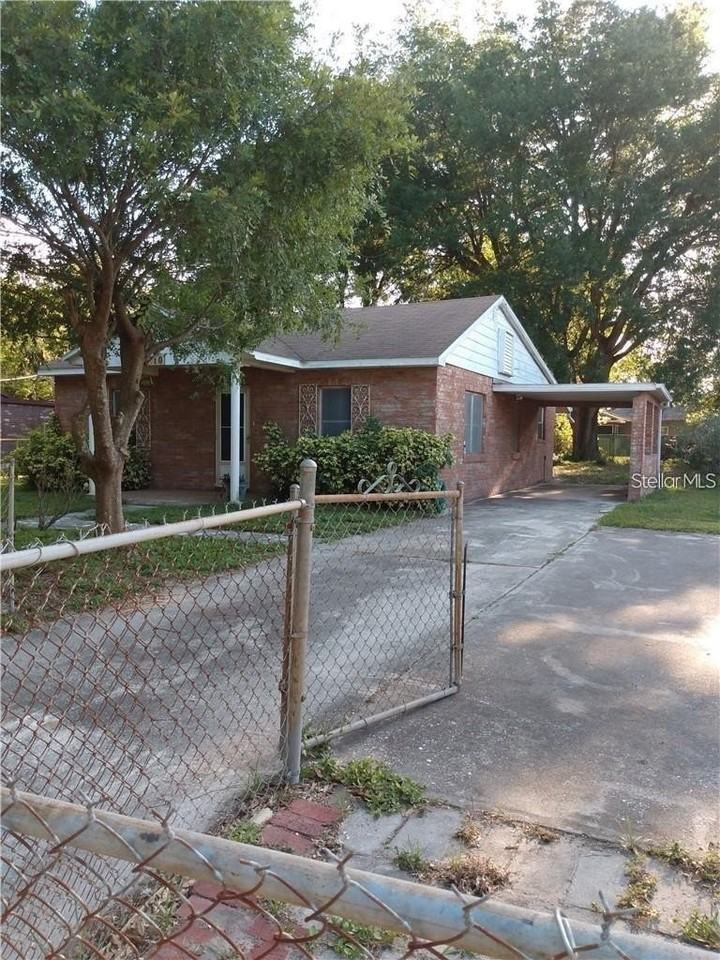 110 Orange Ave - Photo 2 of 7