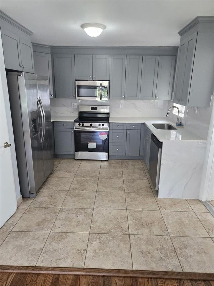 659 N Kepler Rd - Photo 7 of 19