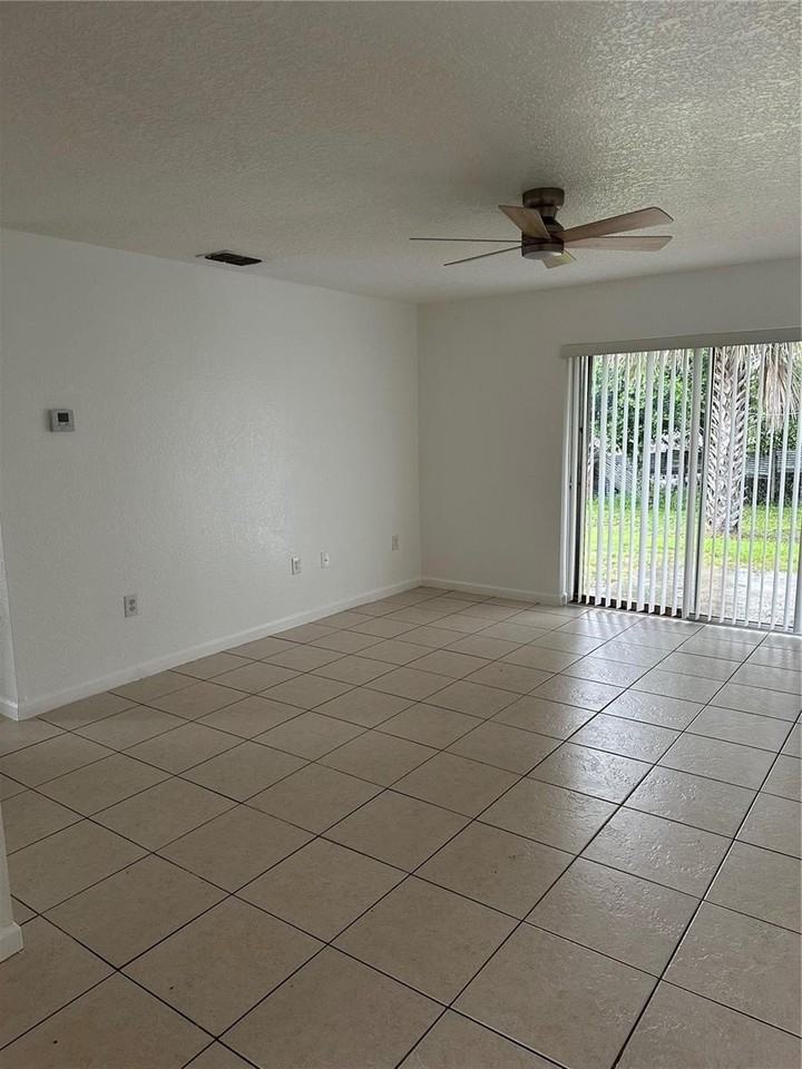 752 E Broome St #756 - Photo 6 of 13
