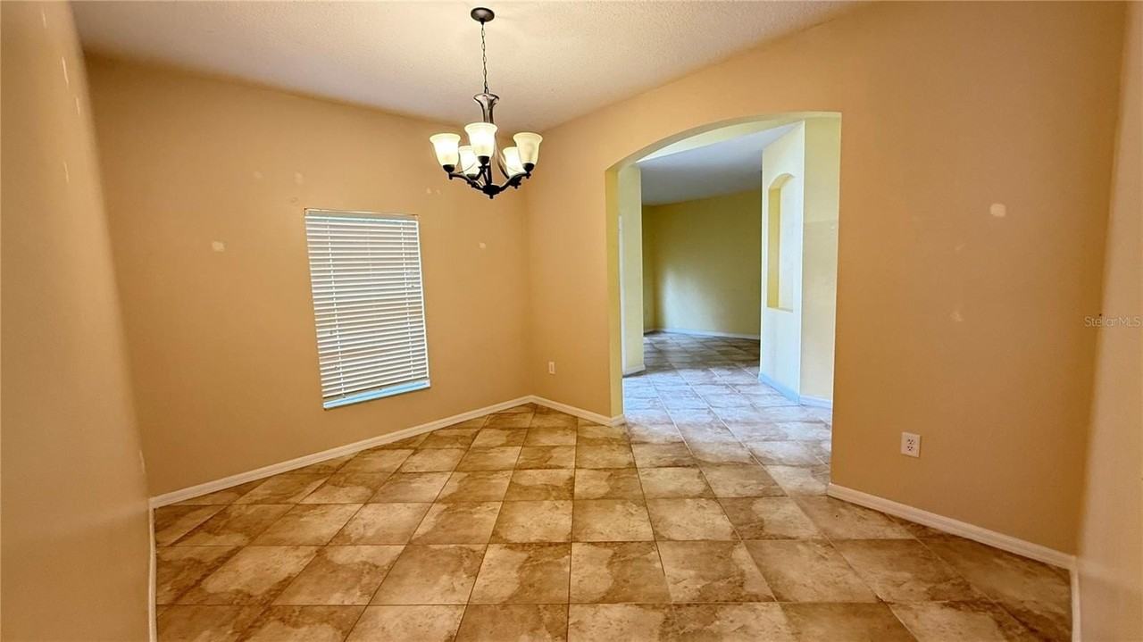 3559 Sunset Isles Blvd - Photo 5 of 16