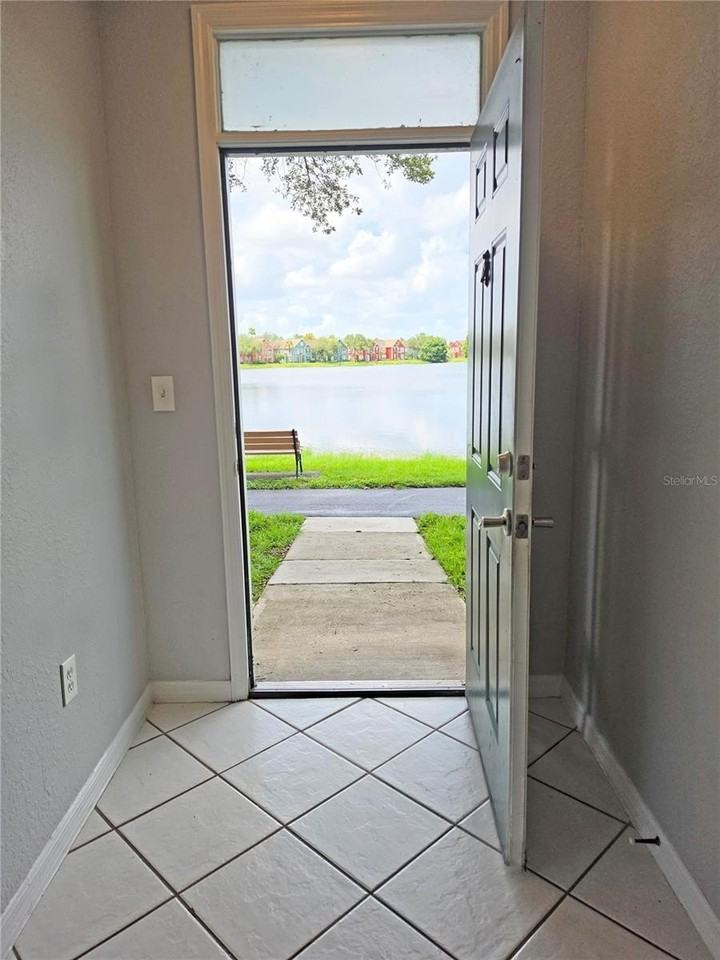 9018 Lake Chase Island Way #9018 - Photo 2 of 39