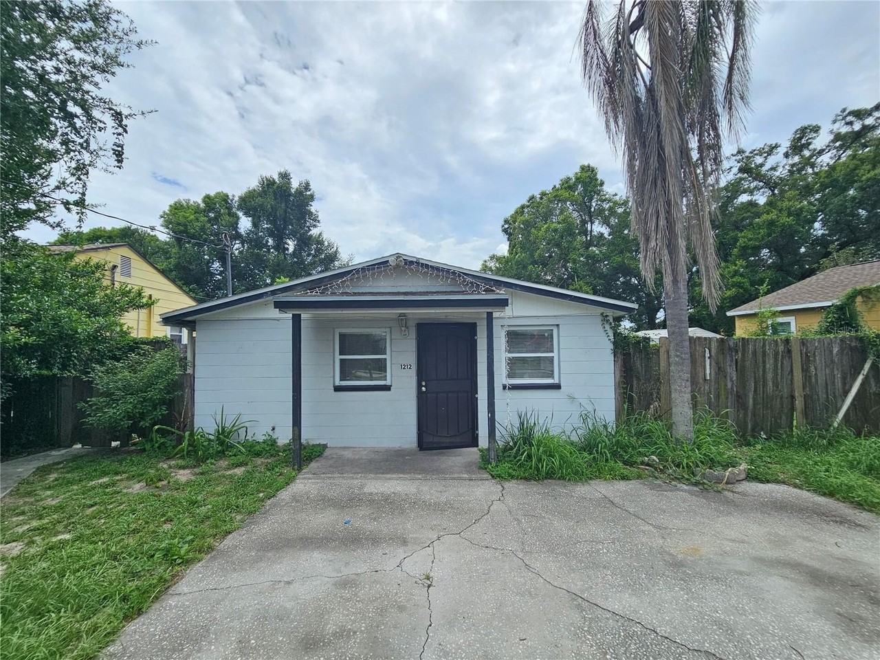 1212 W Marjorie St