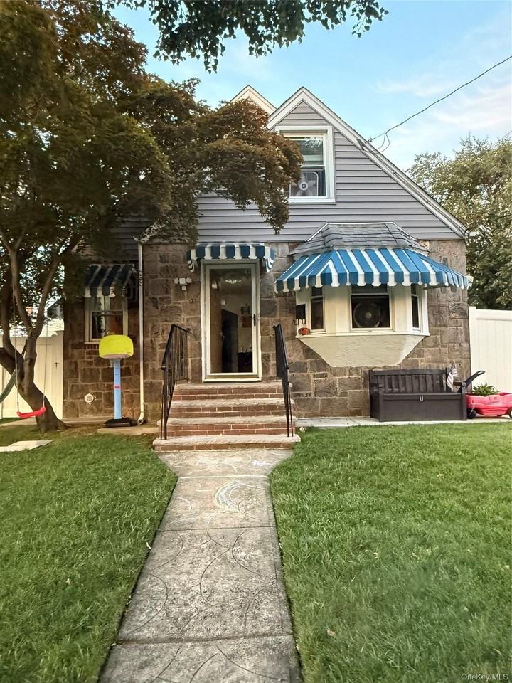 71 Ribbon St - Photo 2 of 14