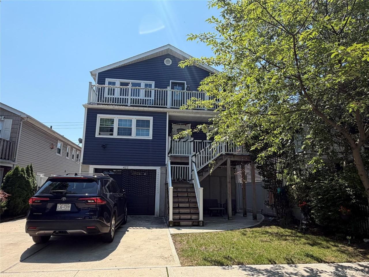 422 E Chester St #2