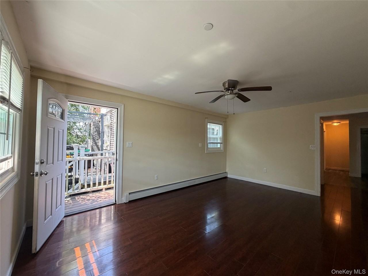 422 E Chester St #2 - Photo 3 of 18