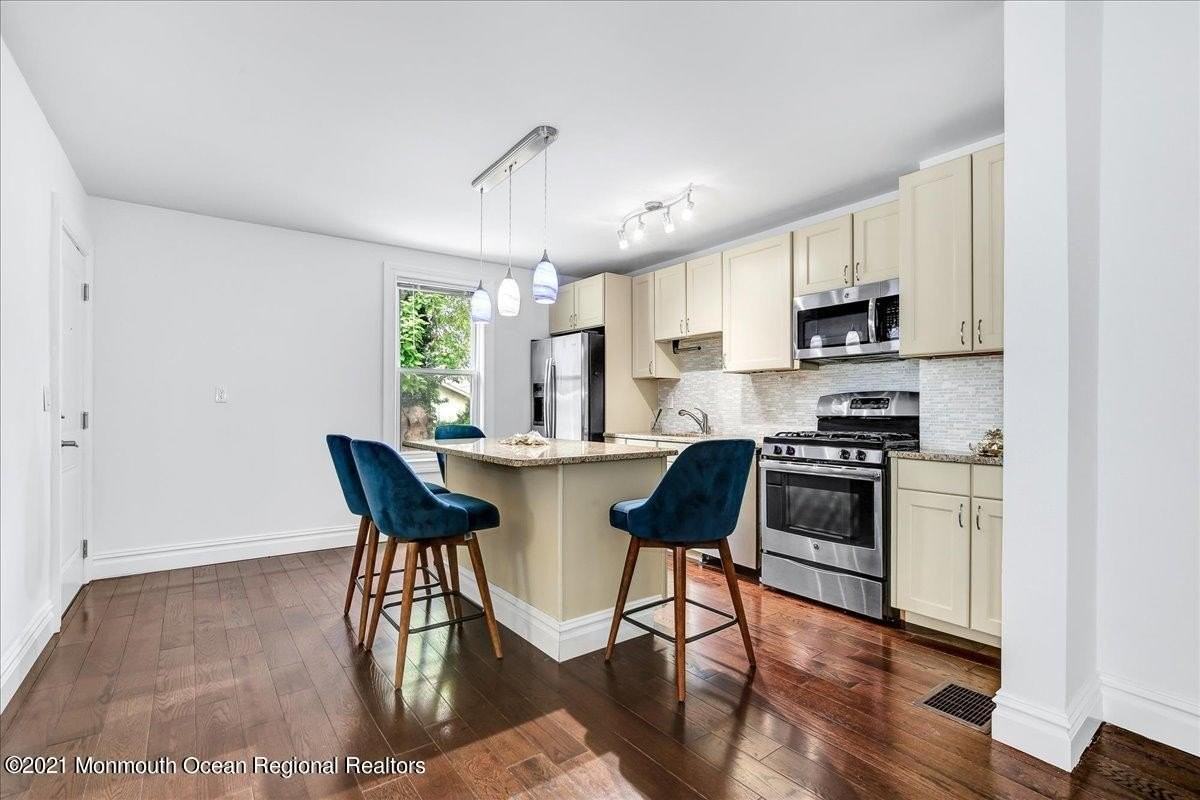 506 Ludlow Ave - Photo 2 of 34